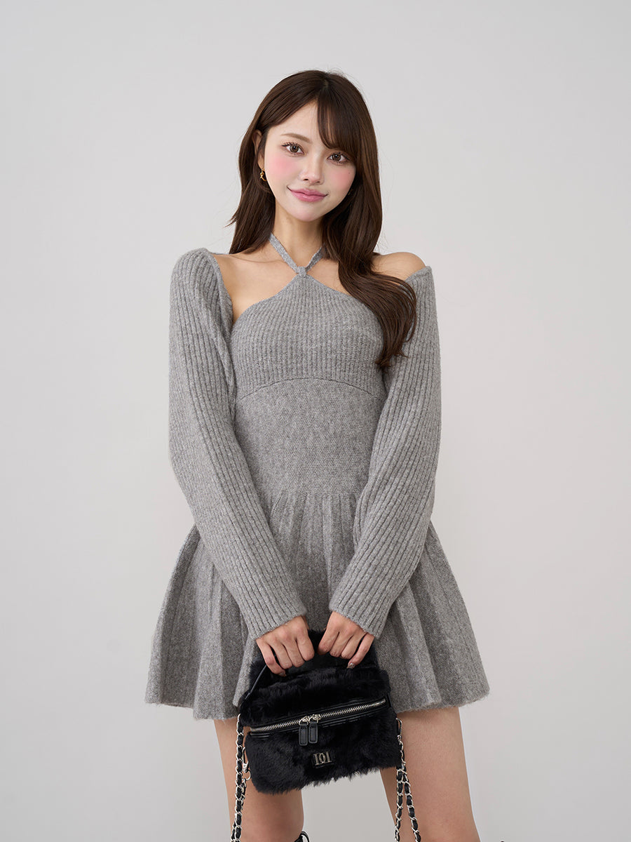 モデル：163cm（着用サイズ：FREE　着用カラー：GRY）