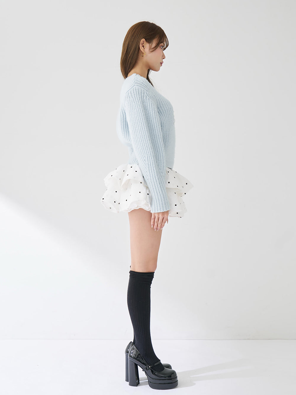 モデル：163cm（着用サイズ：FREE　着用カラー：SAX）