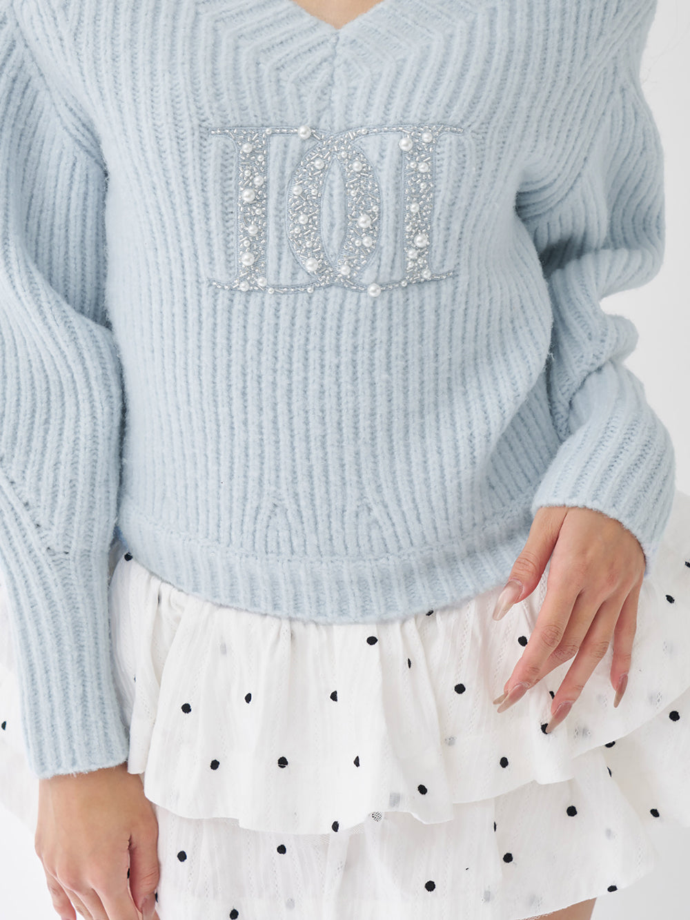 モデル：163cm（着用サイズ：FREE　着用カラー：SAX）