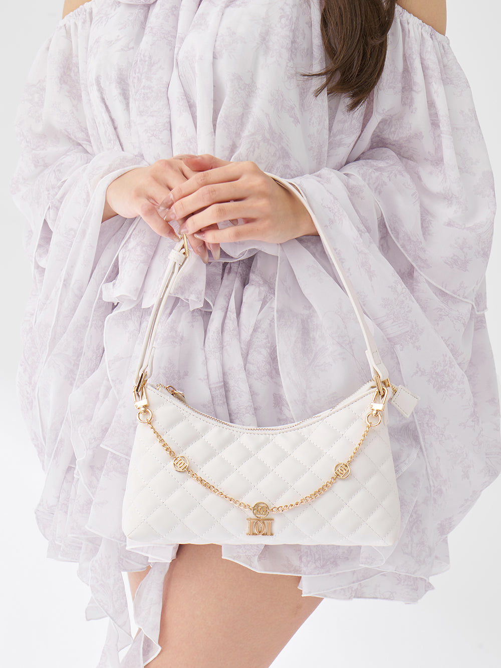 サイズ：FREE　カラー：WHT