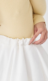 モデル：163cm（着用サイズ：FREE　着用カラー：WHT）