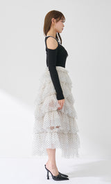 モデル：163cm（着用サイズ：FREE　着用カラー：WHT）