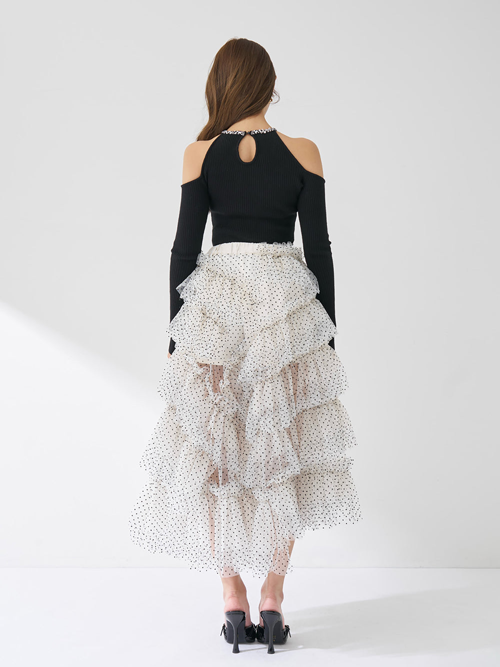 モデル：163cm（着用サイズ：FREE　着用カラー：WHT）