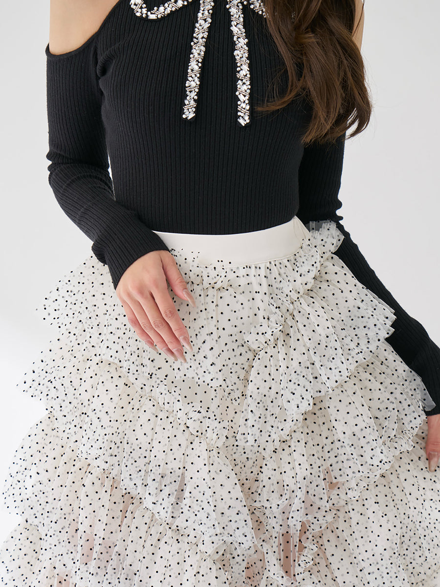 モデル：163cm（着用サイズ：FREE　着用カラー：WHT）