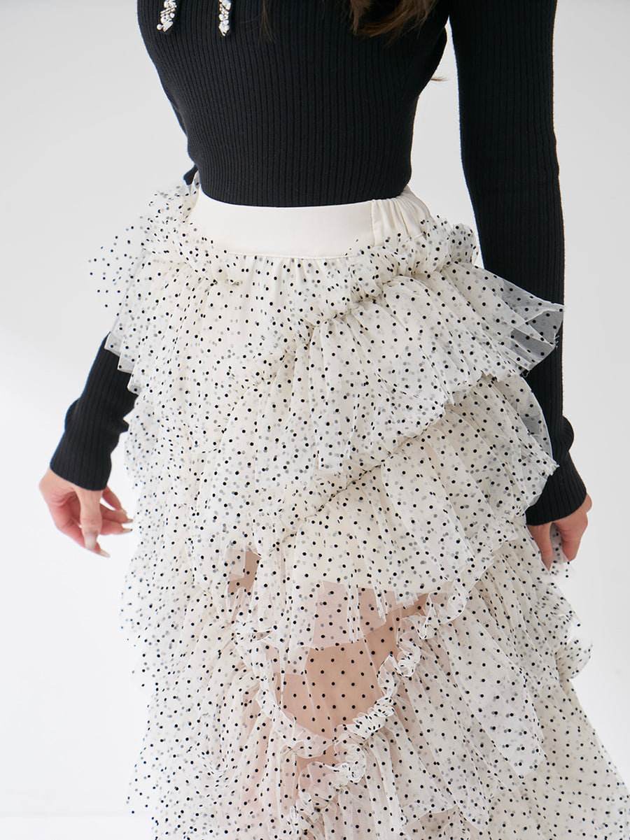 モデル：163cm（着用サイズ：FREE　着用カラー：WHT）