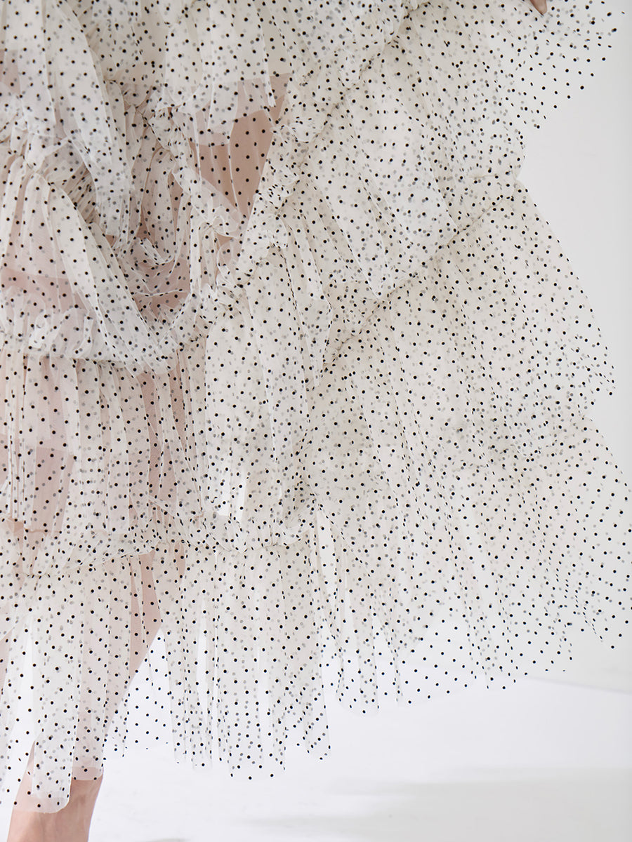 モデル：163cm（着用サイズ：FREE　着用カラー：WHT）