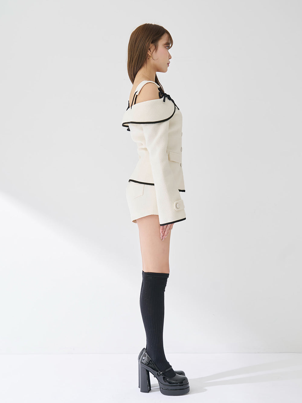 モデル：163cm（着用サイズ：S　着用カラー：IVO）