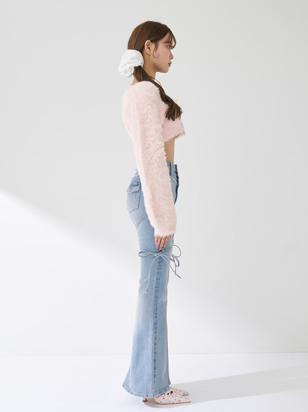 モデル：163cm（着用サイズ：S　着用カラー：I-BLU）