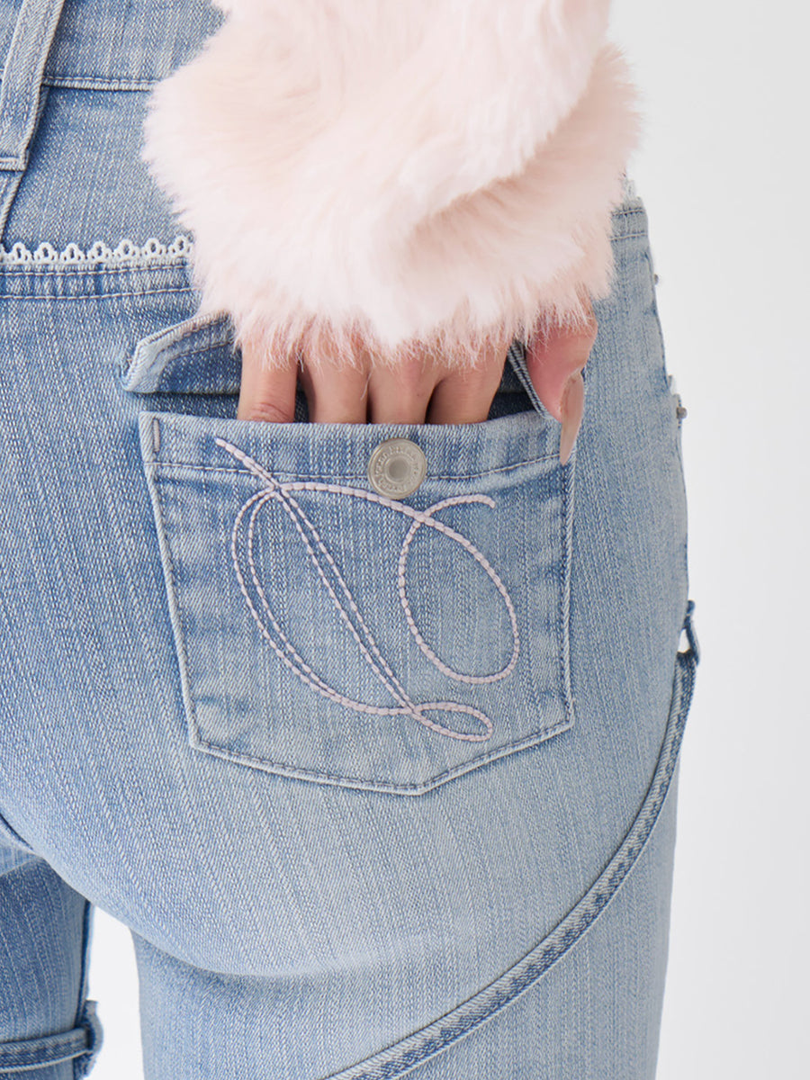 モデル：163cm（着用サイズ：S　着用カラー：I-BLU）