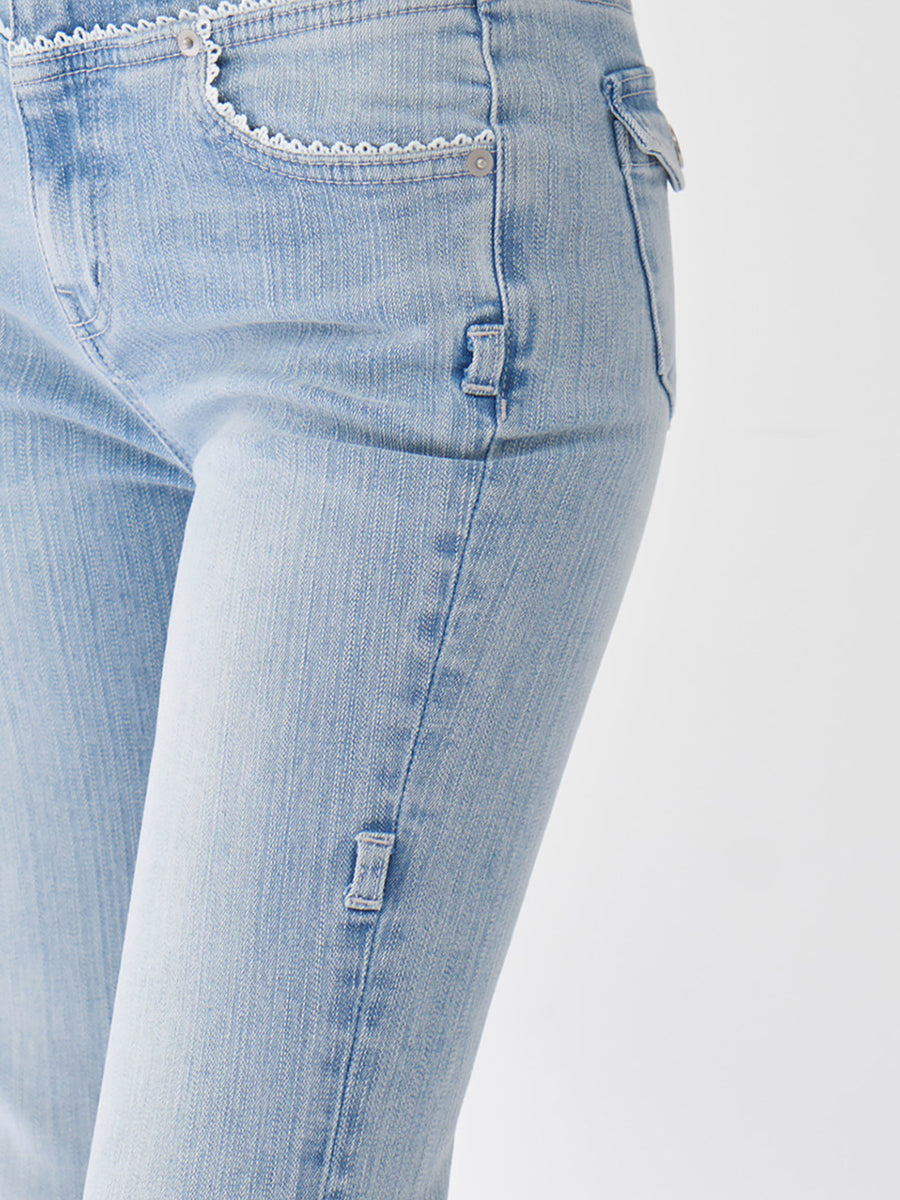 モデル：163cm（着用サイズ：S　着用カラー：I-BLU）