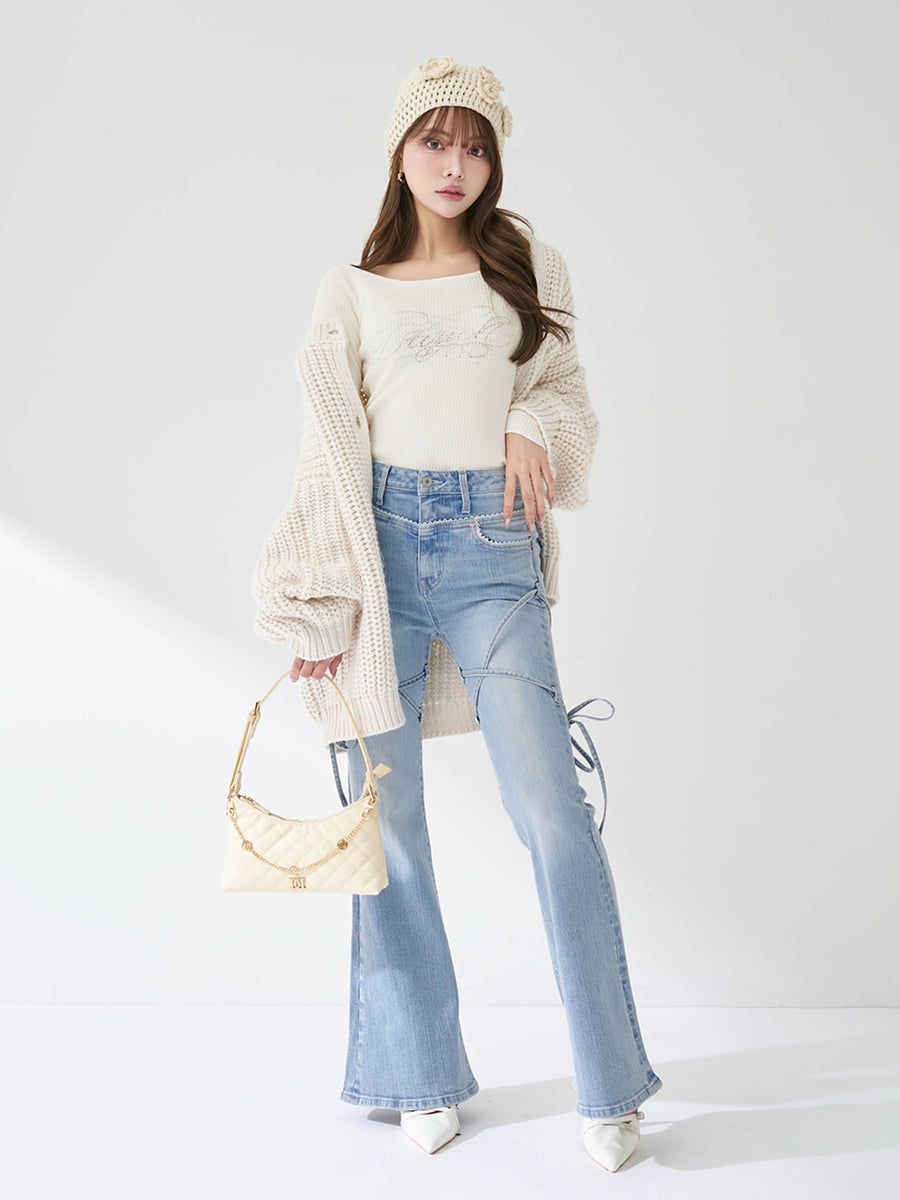 モデル：163cm（着用サイズ：S　着用カラー：I-BLU）