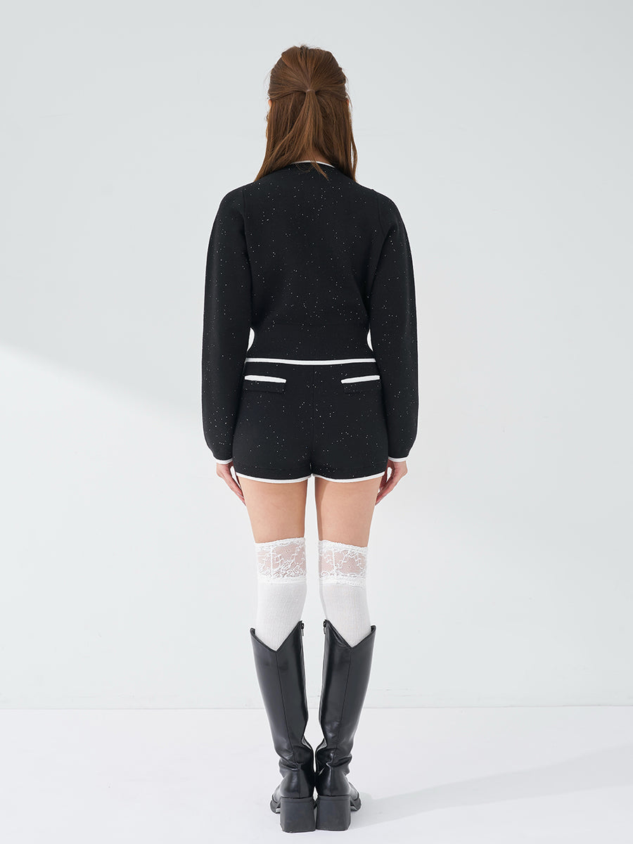 モデル：163cm（着用サイズ：FREE　着用カラー：BLK）