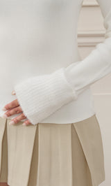 モデル：163cm（着用サイズ：FREE　着用カラー：WHT）