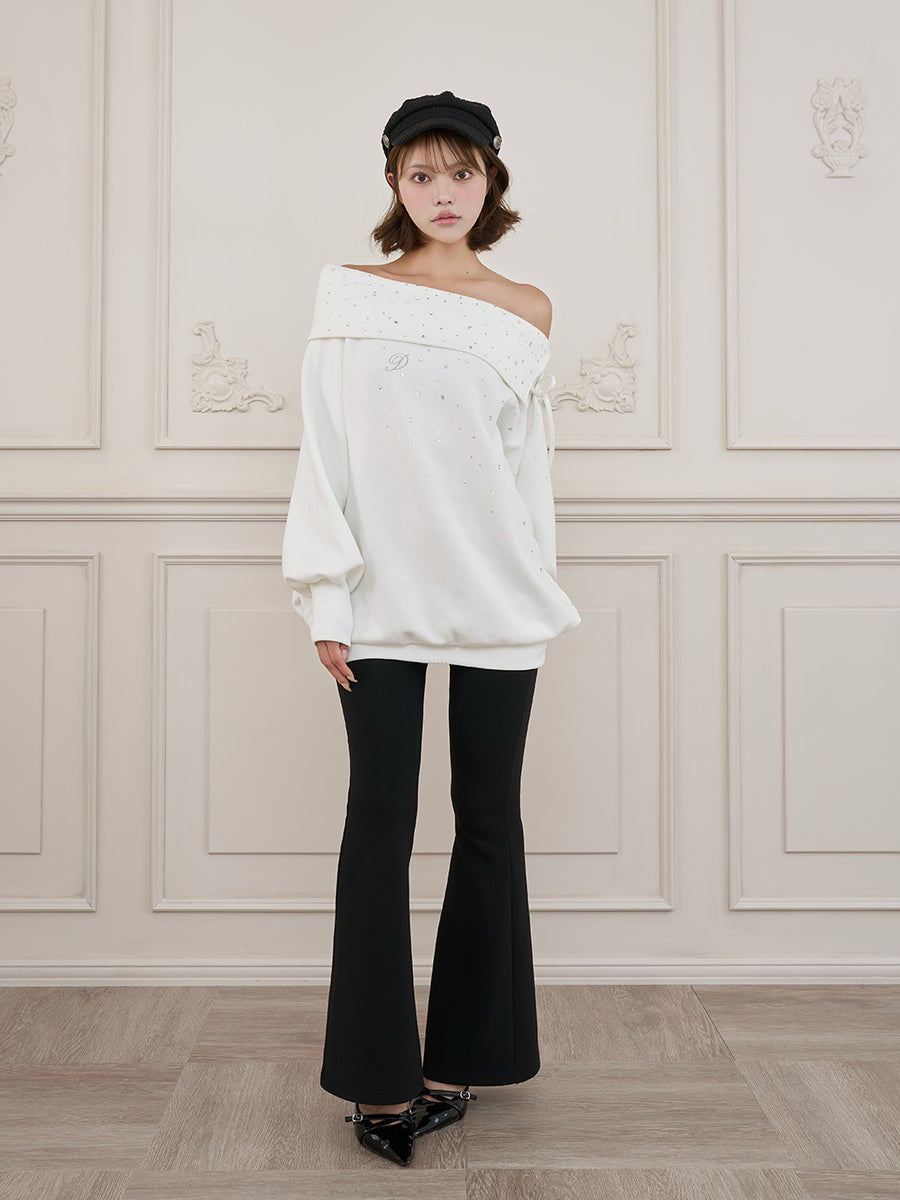 モデル：163cm（着用サイズ：FREE　着用カラー：WHT）