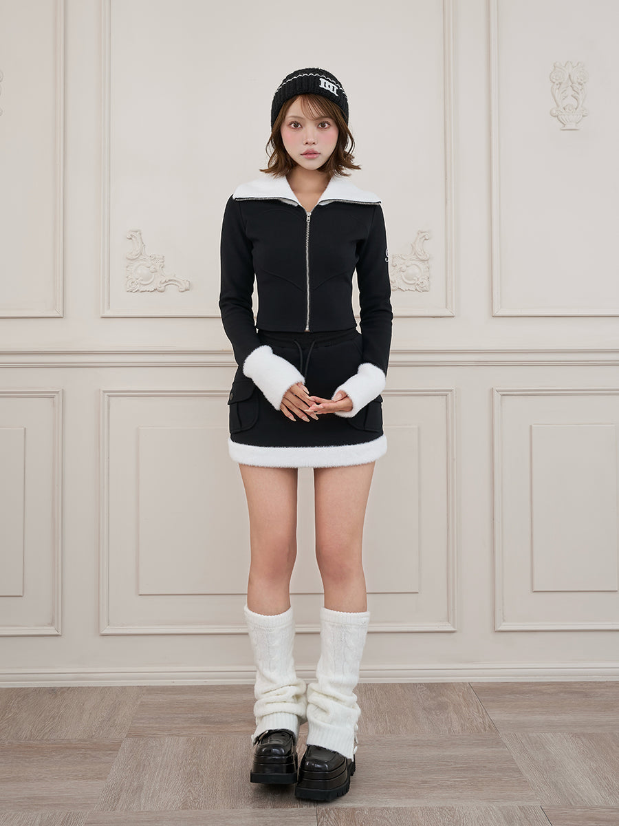 モデル：163cm（着用サイズ：FREE　着用カラー：BLK）