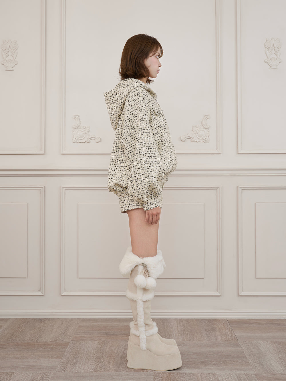 モデル：163cm（着用サイズ：S　着用カラー：IVO）