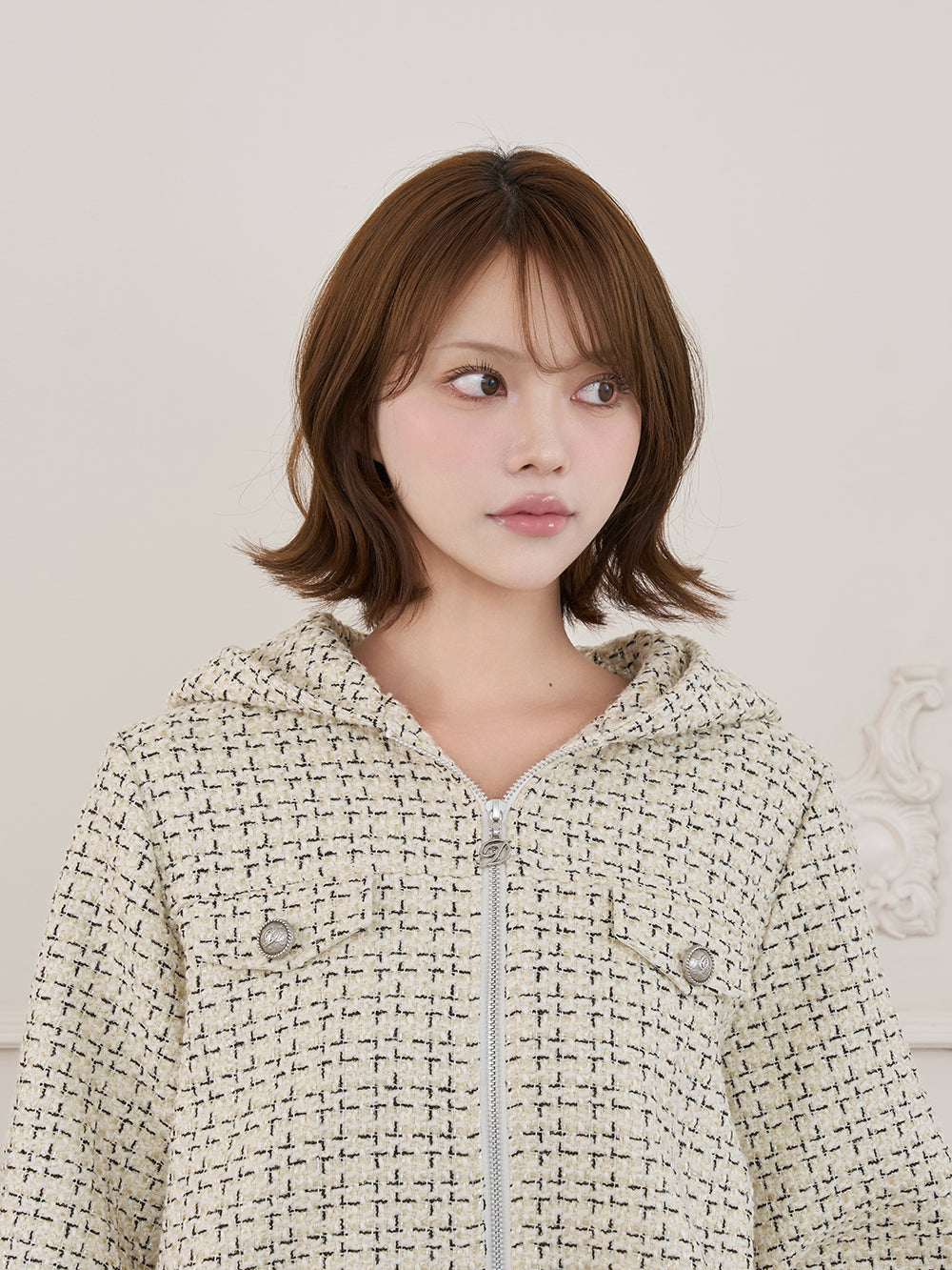 モデル：163cm（着用サイズ：S　着用カラー：IVO）