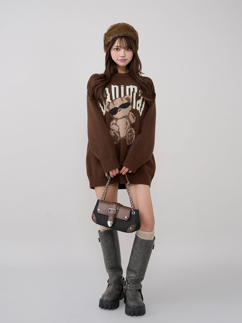 モデル：163cm（着用サイズ：FREE　着用カラー：BRN）
