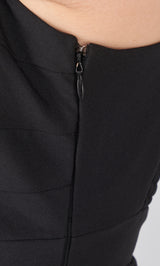 モデル：163cm（着用サイズ：FREE　着用カラー：BLK）