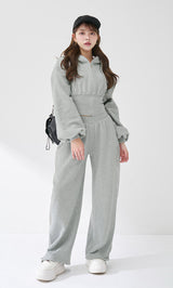 モデル：163cm（着用サイズ：FREE　着用カラー：GRY）