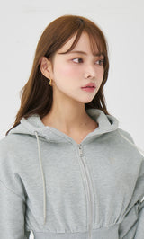 モデル：163cm（着用サイズ：FREE　着用カラー：GRY）