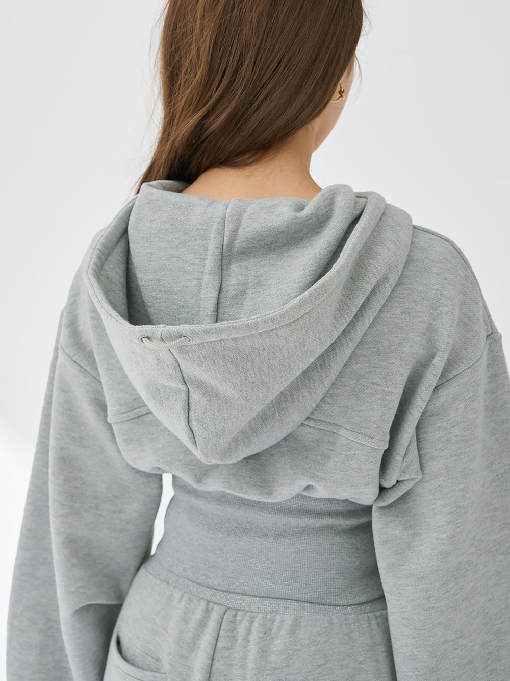 モデル：163cm（着用サイズ：FREE　着用カラー：GRY）