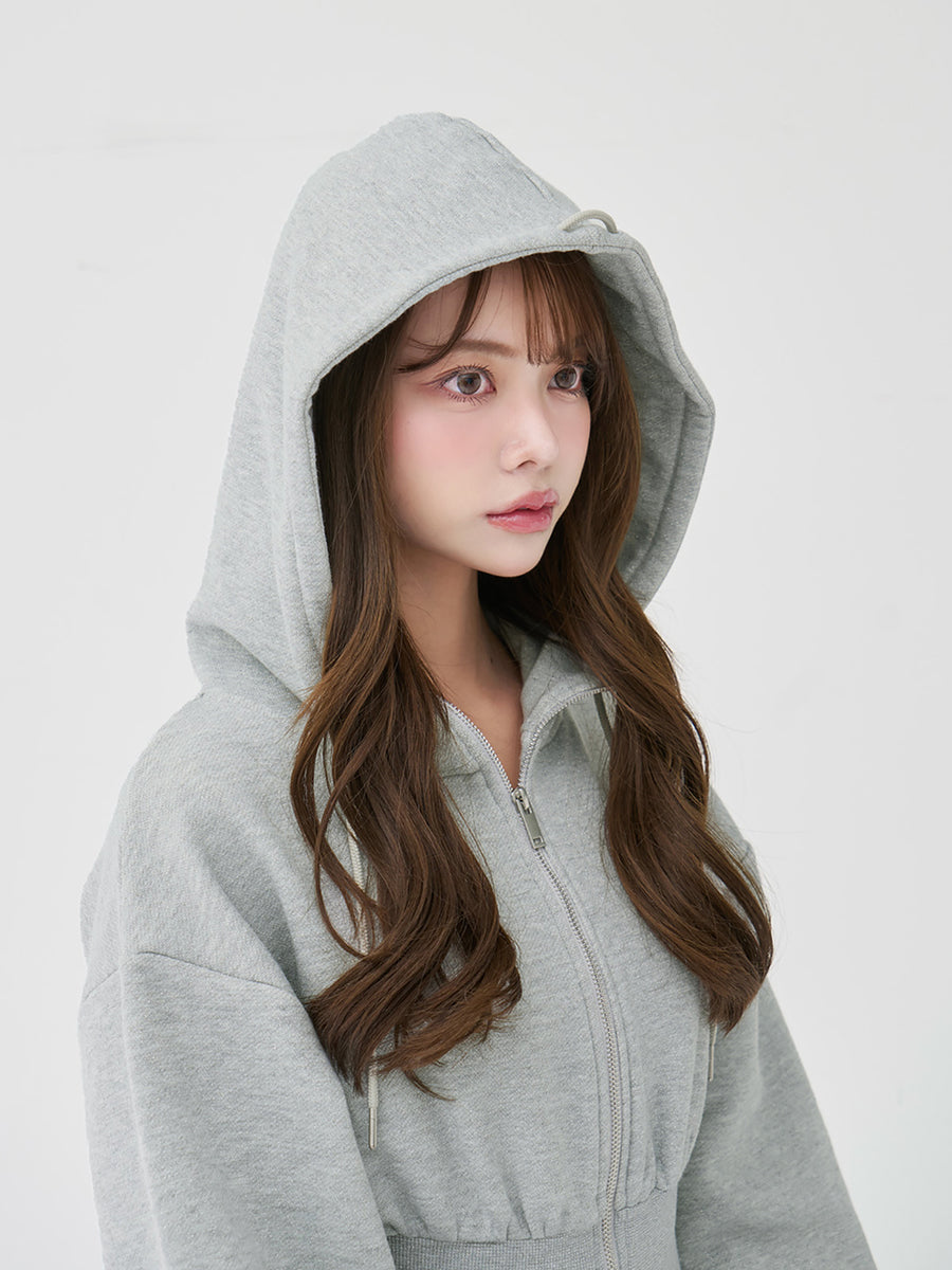 モデル：163cm（着用サイズ：FREE　着用カラー：GRY）