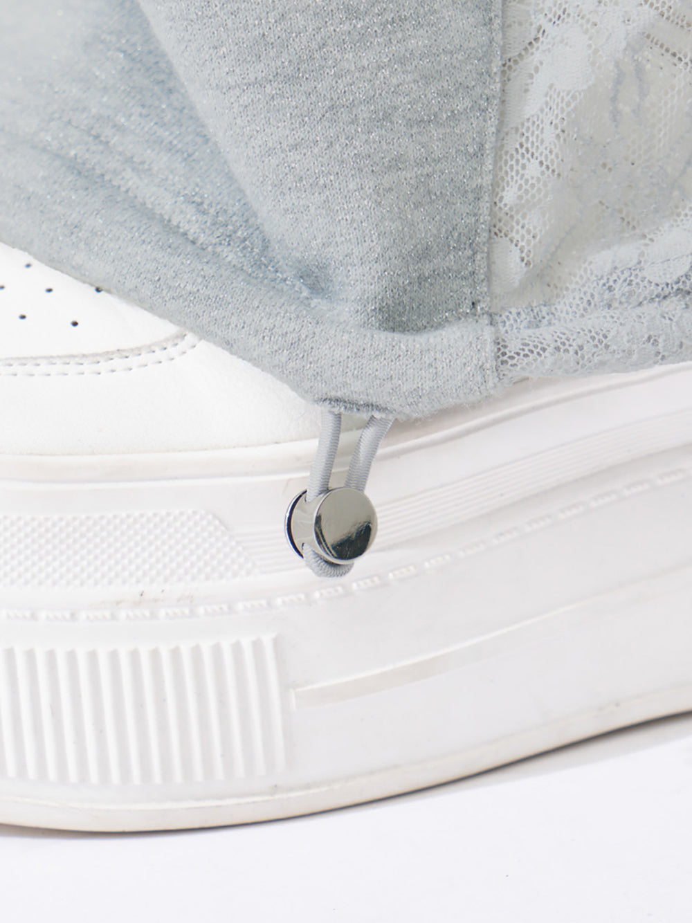 モデル：163cm（着用サイズ：FREE　着用カラー：GRY）