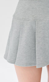 モデル：163cm（着用サイズ：FREE　着用カラー：GRY）