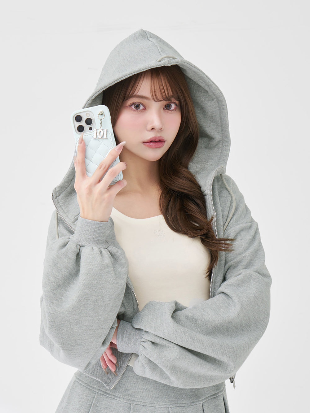 サイズ：15pro　カラー：SAX