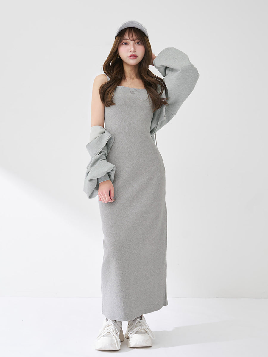 モデル：163cm（着用サイズ：FREE　着用カラー：GRY）