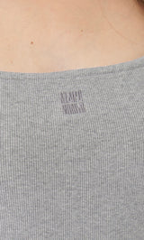 モデル：163cm（着用サイズ：FREE　着用カラー：GRY）