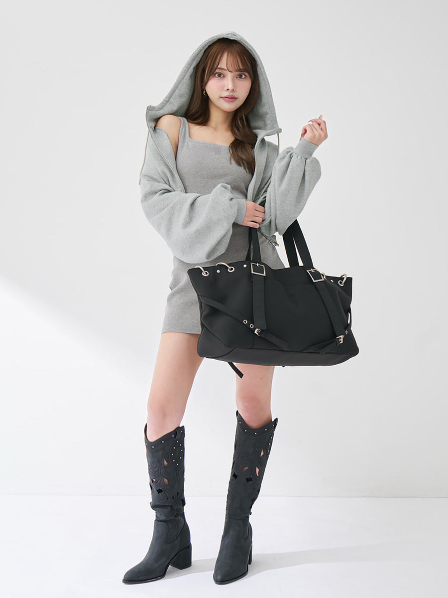 モデル：163cm（着用サイズ：FREE　着用カラー：GRY）