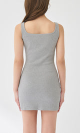 モデル：163cm（着用サイズ：FREE　着用カラー：GRY）