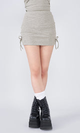 モデル：163cm（着用サイズ：FREE　着用カラー：GRY）