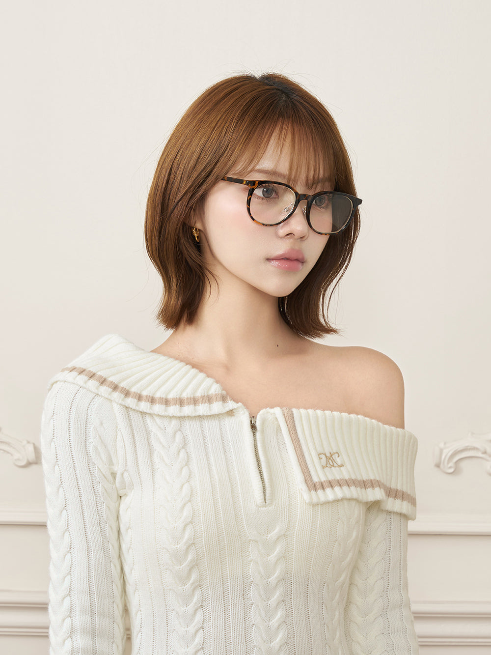 モデル：163cm（着用サイズ：FREE　着用カラー：WHT）