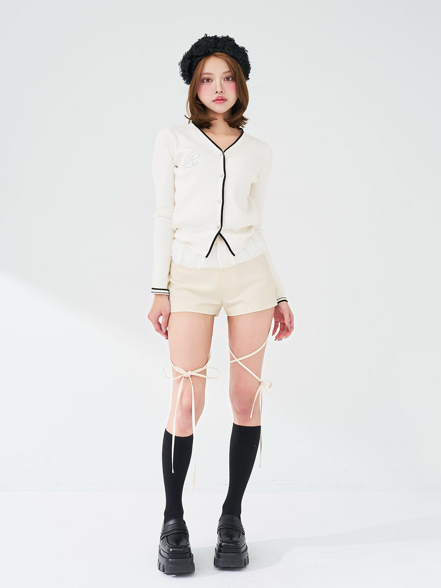 モデル：163cm（着用サイズ：S　着用カラー：IVO）