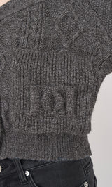 モデル：160cm（着用サイズ：FREE　着用カラー：GRY）