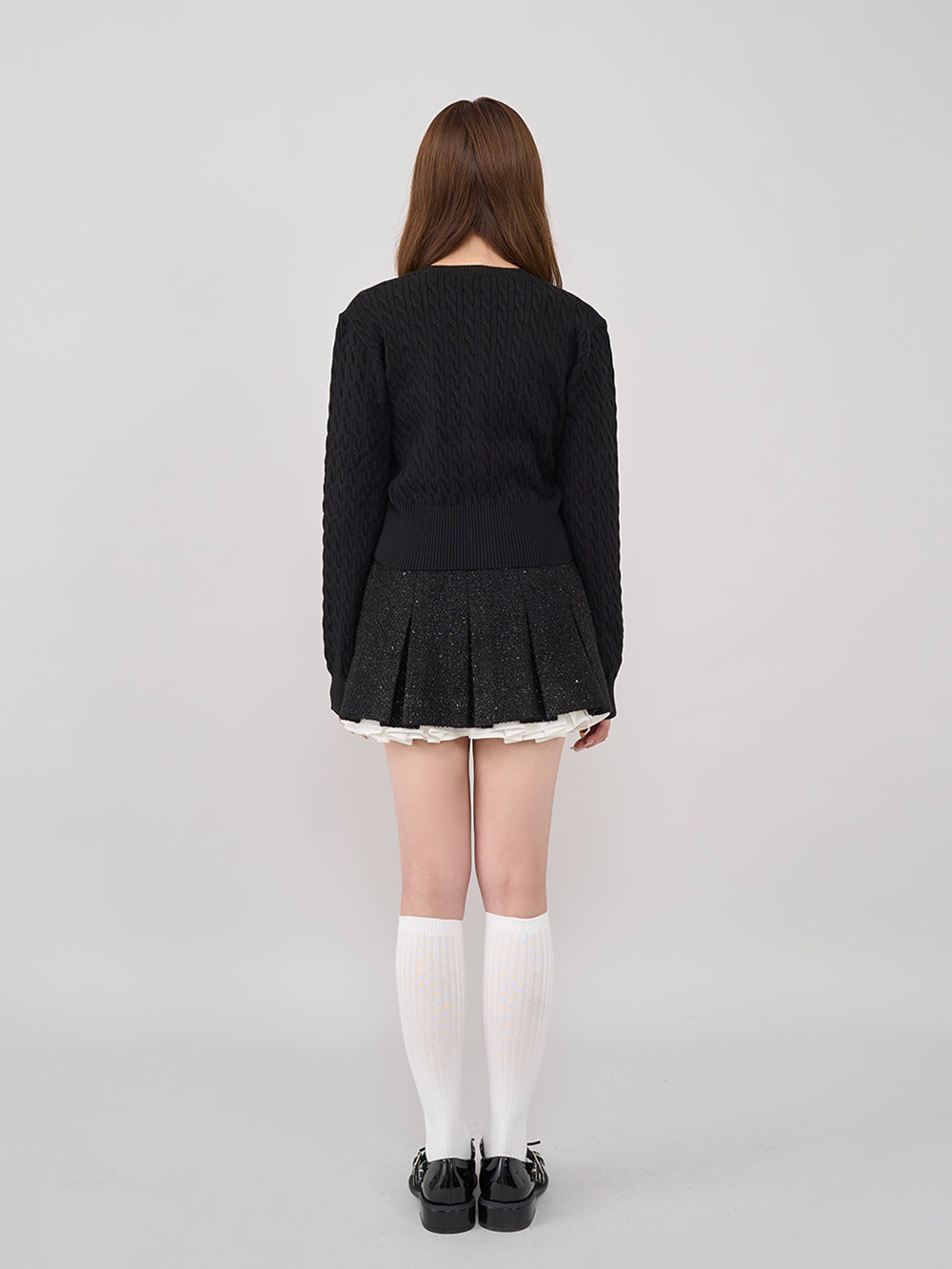 モデル：160cm（着用サイズ：S　着用カラー：BLK）
