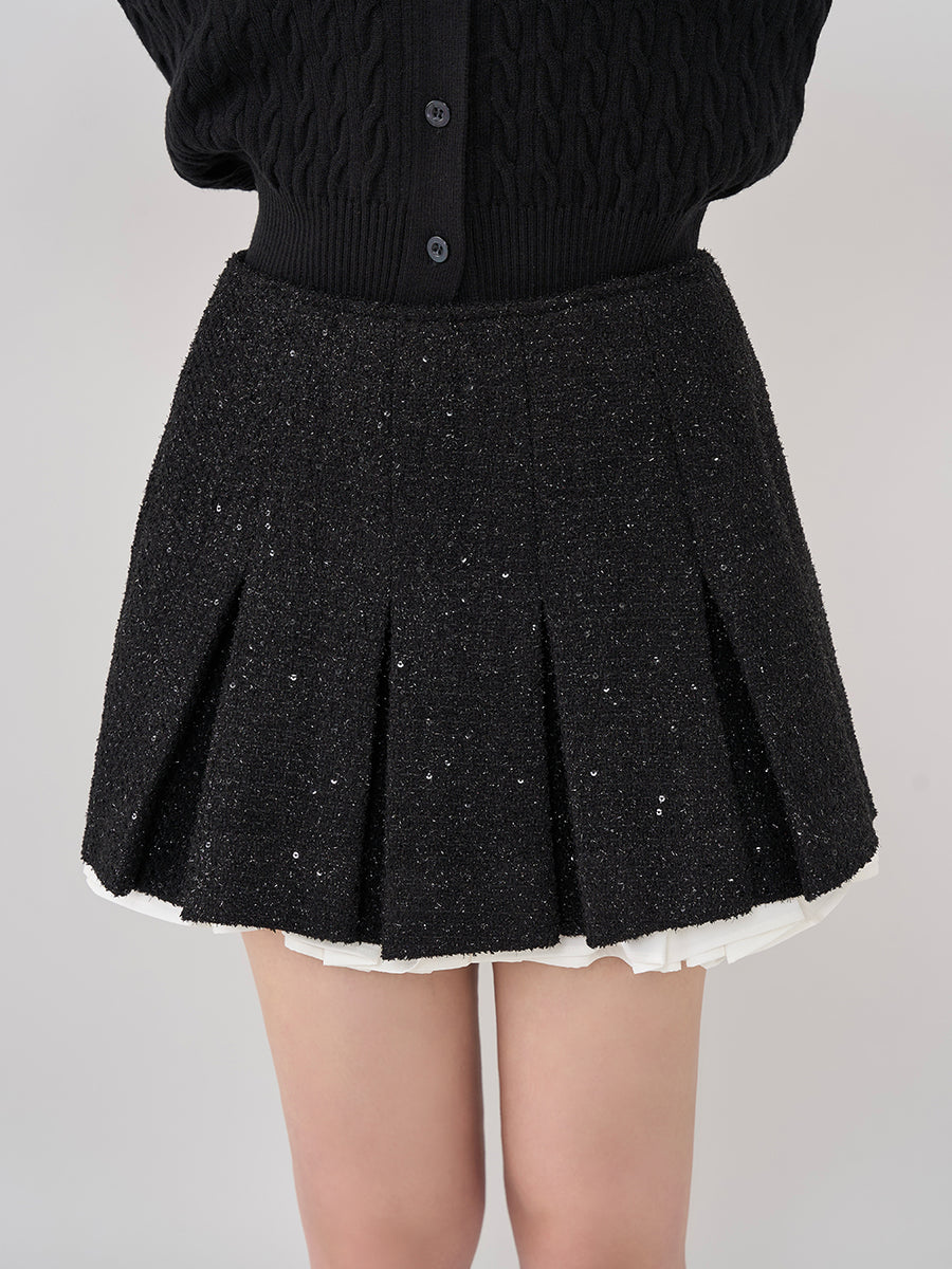 モデル：160cm（着用サイズ：S　着用カラー：BLK）