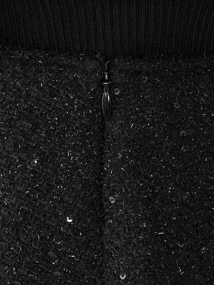 モデル：160cm（着用サイズ：S　着用カラー：BLK）
