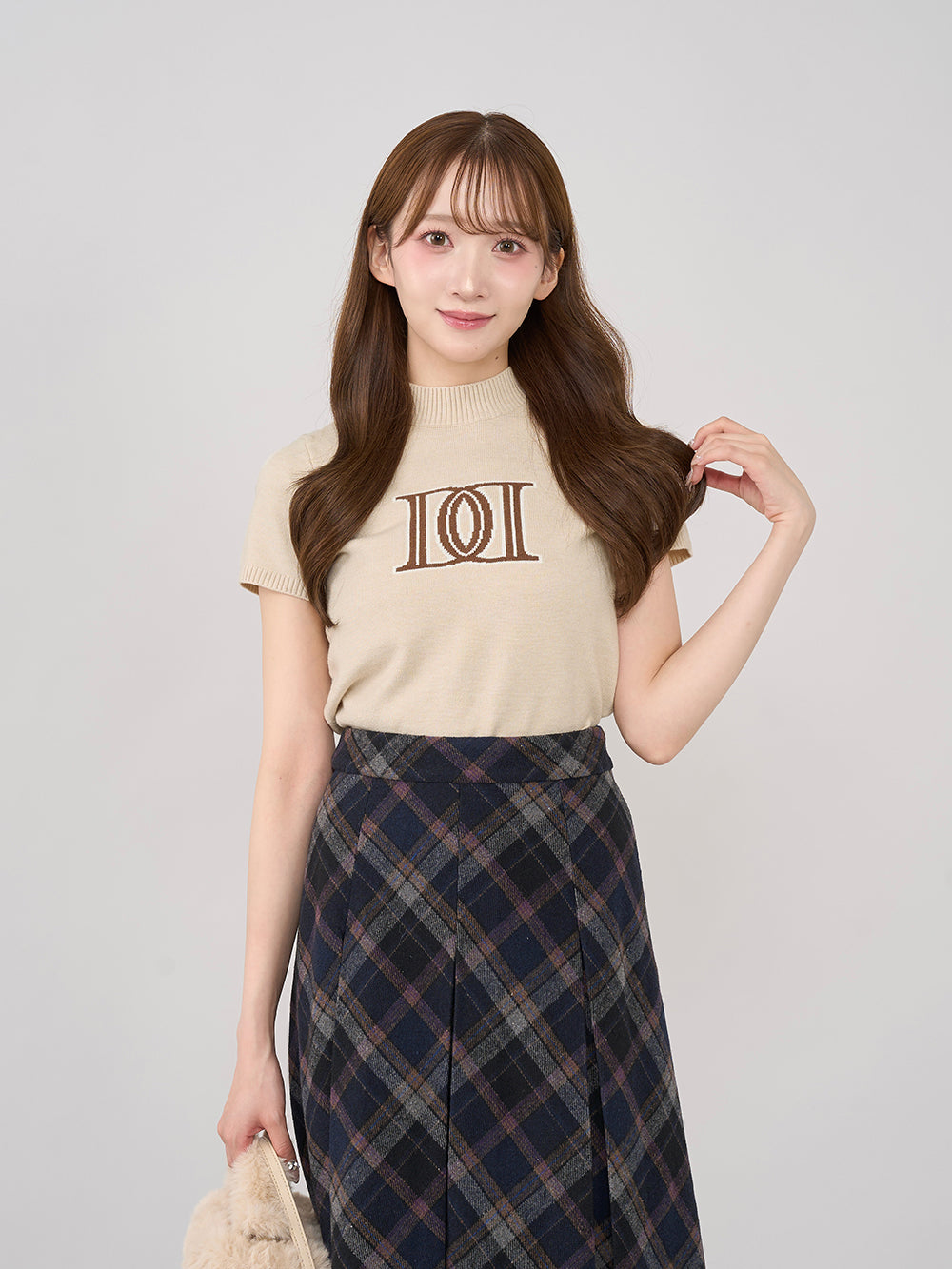 モデル：160cm（着用サイズ：FREE　着用カラー：BEG）