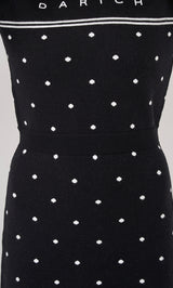モデル：160cm（着用サイズ：FREE　着用カラー：BLK）