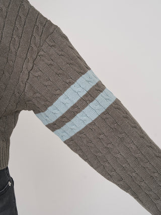 モデル：160cm（着用サイズ：FREE　着用カラー：GRY）