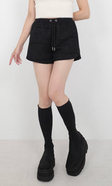 モデル：160cm（着用サイズ：FREE　着用カラー：BLK）