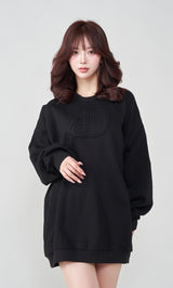 モデル：158cm（着用サイズ：FREE　着用カラー：BLK）