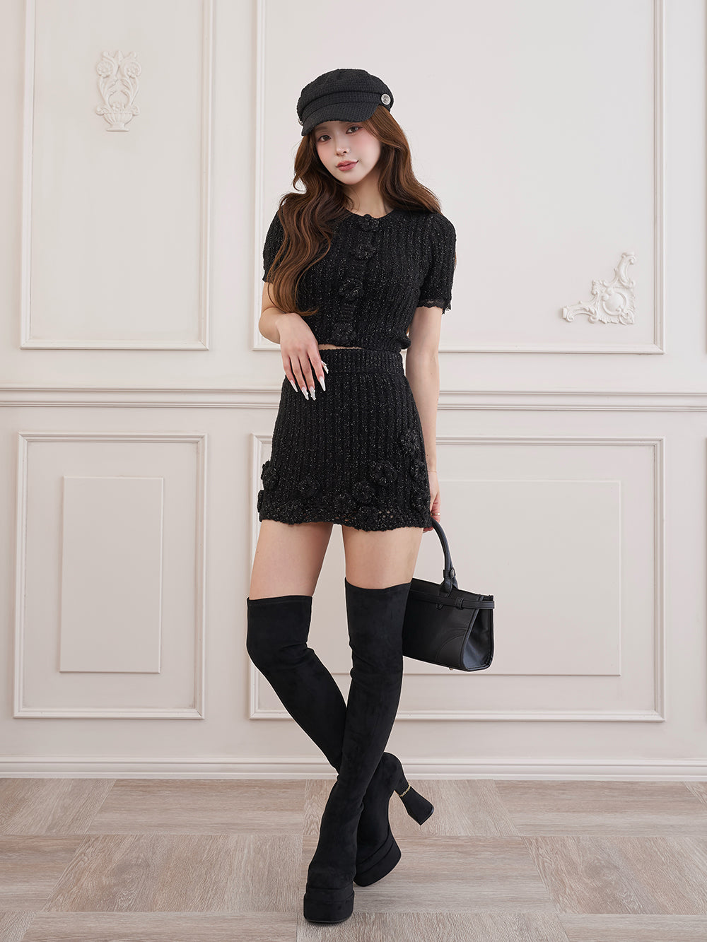 モデル：158cm（着用サイズ：FREE　着用カラー：BLK）