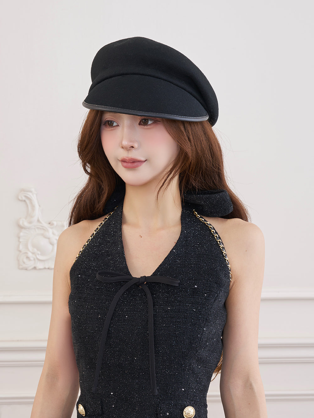 モデル：158cm（着用サイズ：FREE　着用カラー：BLK）
