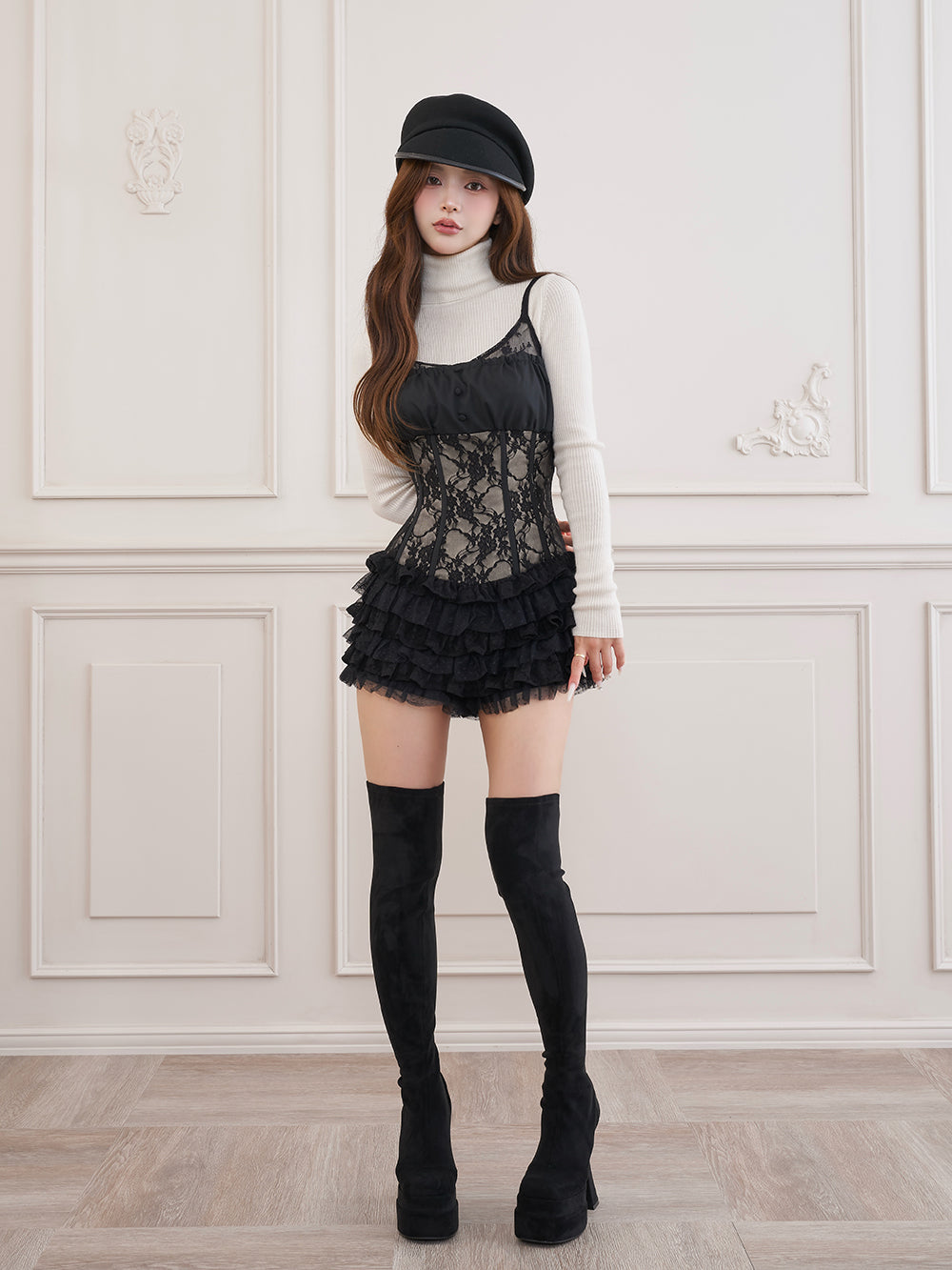 モデル：158cm（着用サイズ：FREE　着用カラー：BLK）