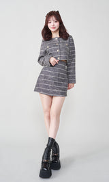 モデル：158cm（着用サイズ：S　着用カラー：BLK）